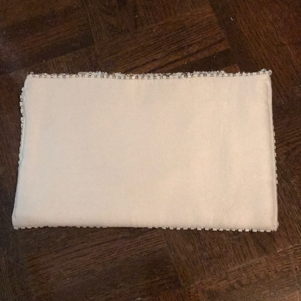 Handbag - Picture 2 of 5